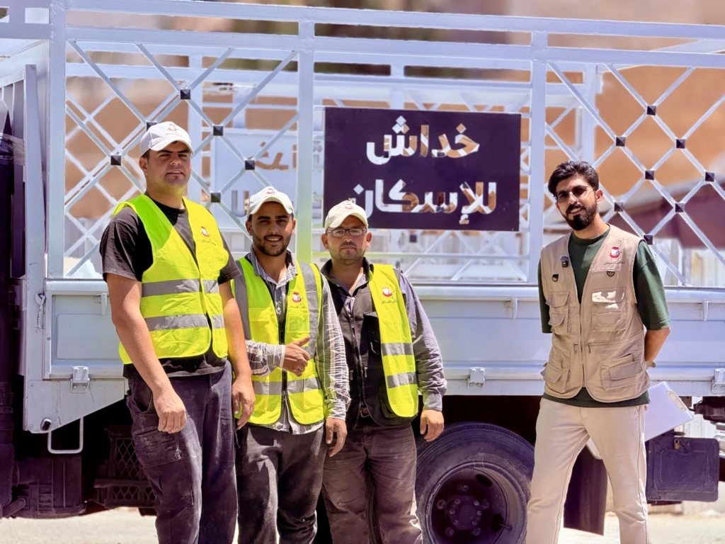 فريق الصاينة لدى شركة الخداش للاسكان