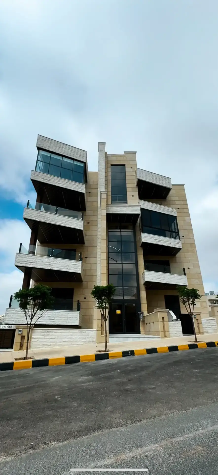 الواجهات المعمارية العصرية في مشاريع الخداش للإسكان